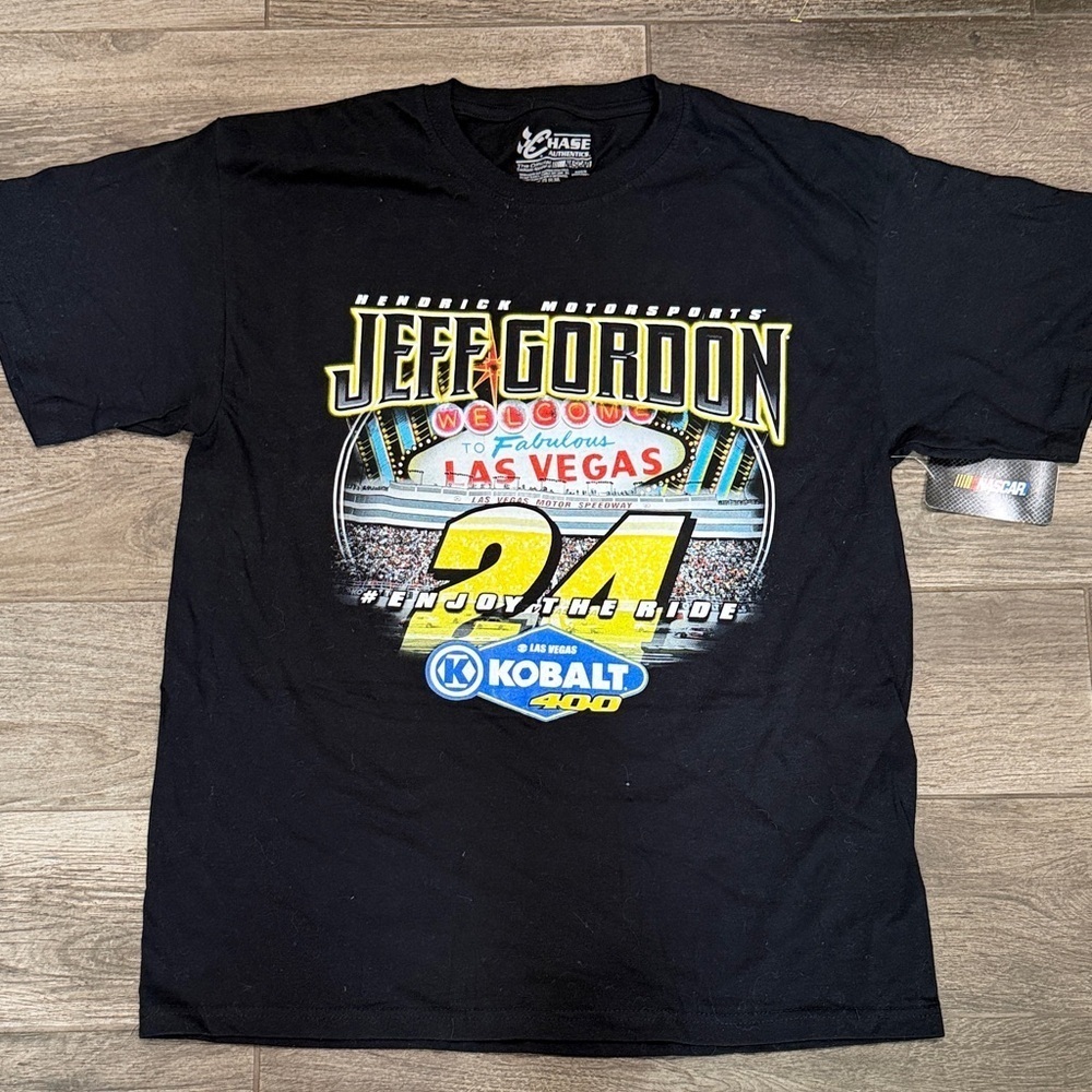 NWT Nascar Black Jeff Gordon Las Vegas Tee